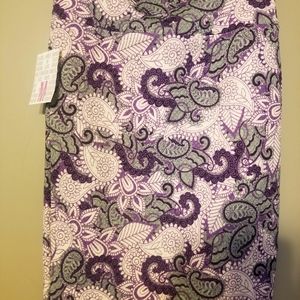 Lularoe M quilted Cassie Paisley NWT